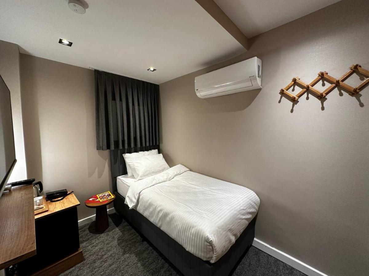 Rexee Hotel Истанбул Екстериор снимка